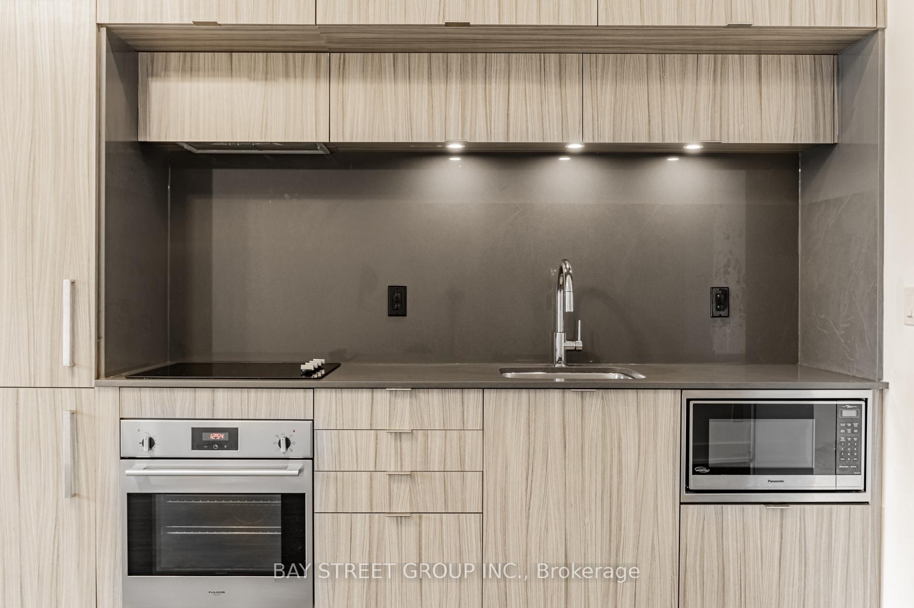 Photo 7 of Unit 425, 38 Cameron Street, Toronto, Kensington-Chinatown — HOMEH