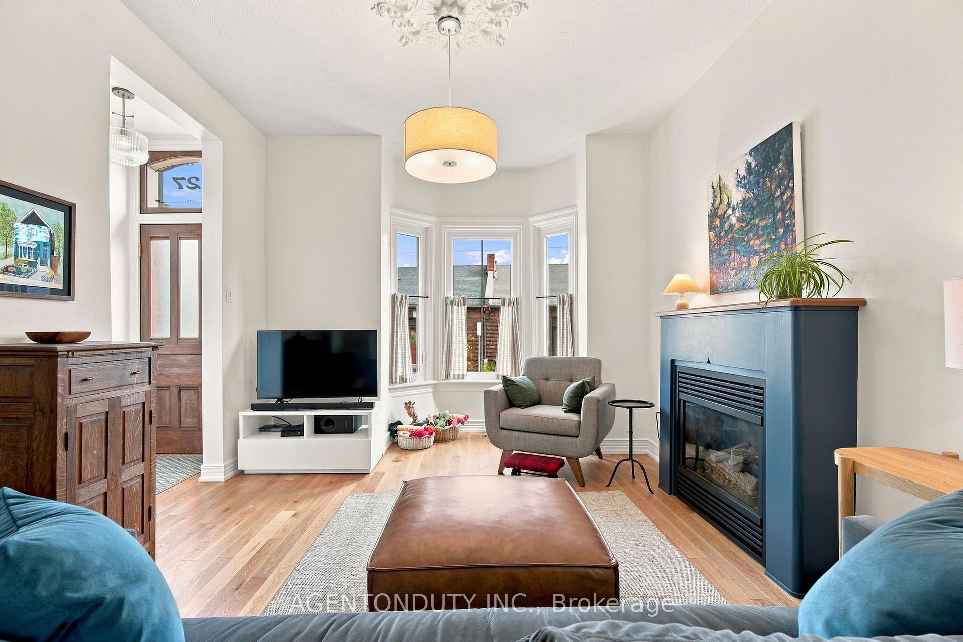 Photo 9 of 127 Peter Street, Hamilton, Strathcona — HOMEH