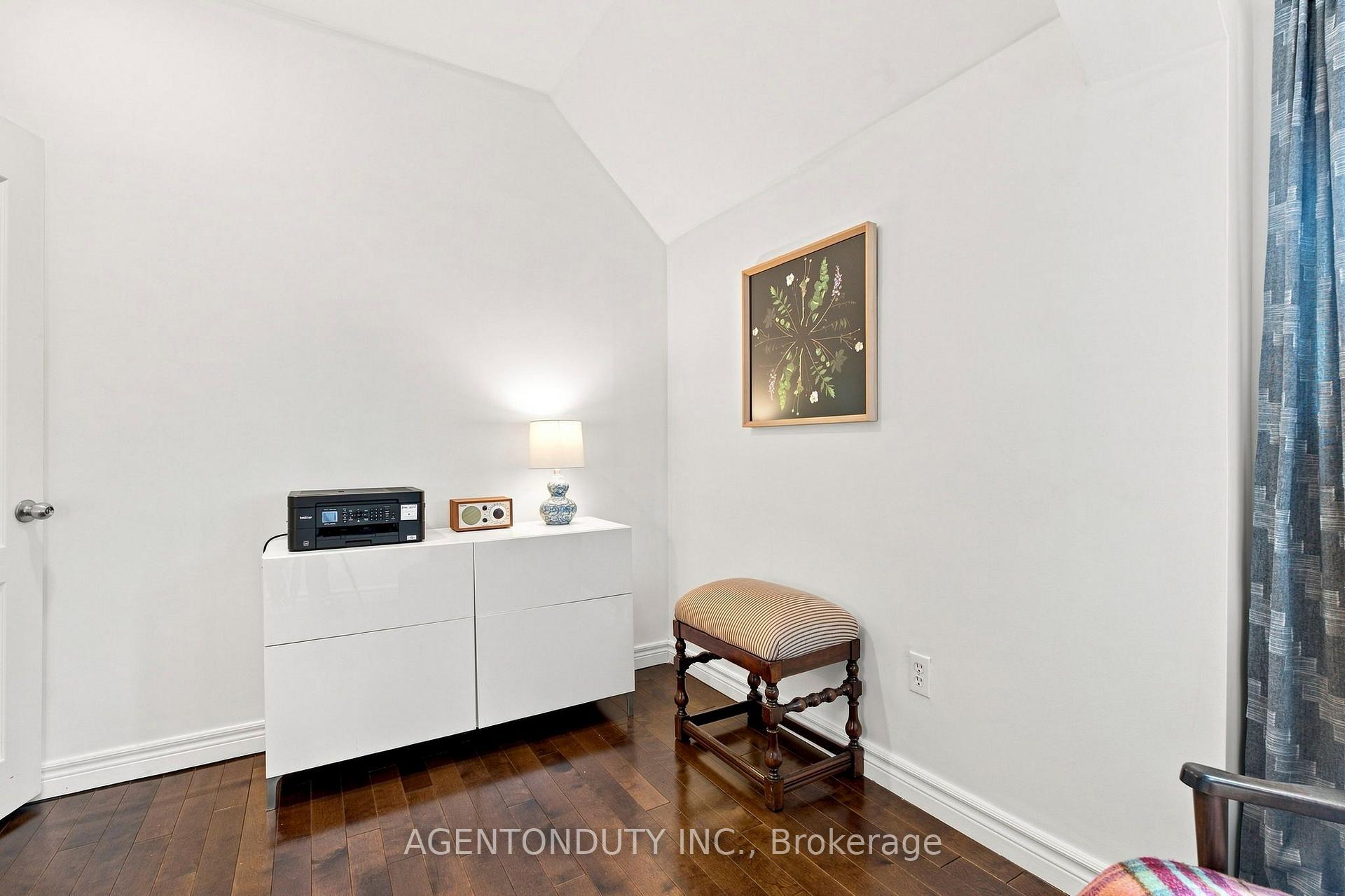 Photo 28 of 127 Peter Street, Hamilton, Strathcona — HOMEH