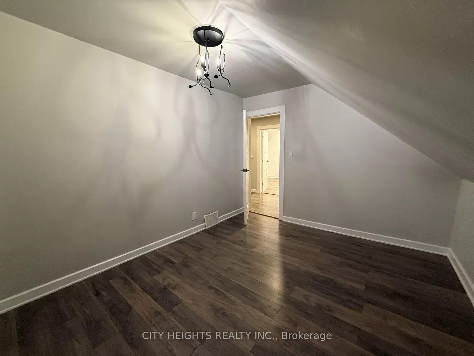 Photo 5 of 22 Harvey Street, Hamilton, Gibson — HOMEH