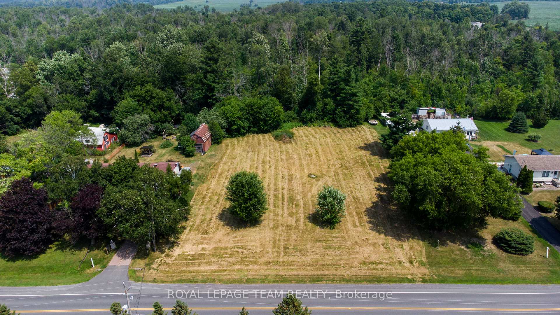 Photo 10 of County Rd 12, North Stormont, North Stormont (Finch) Twp — HOMEH