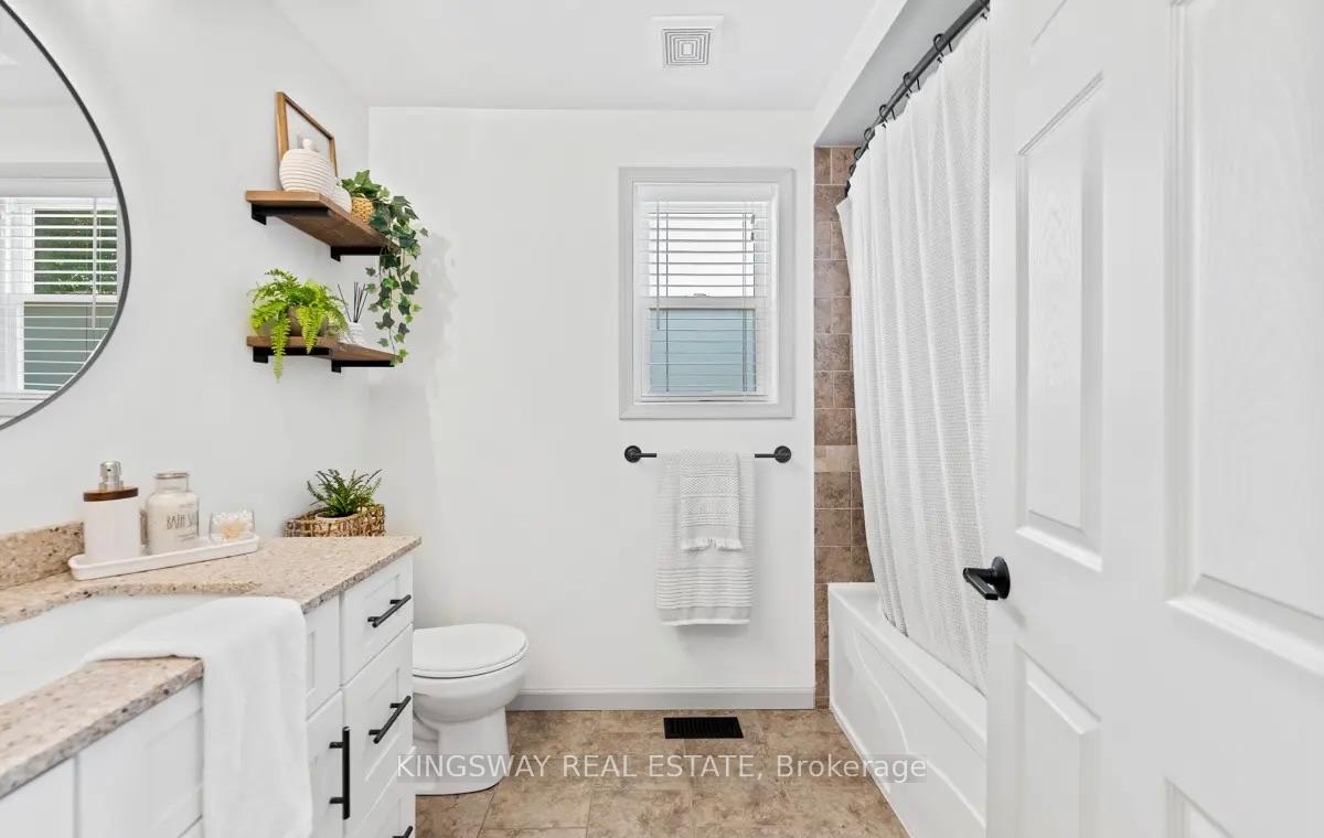 Photo 14 of 848 Grierson Street, Oshawa, Centennial — HOMEH
