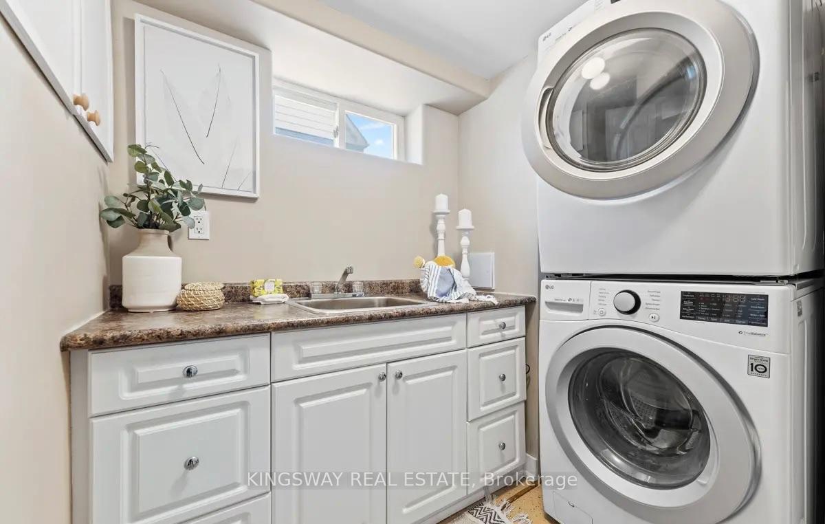 Photo 20 of 848 Grierson Street, Oshawa, Centennial — HOMEH