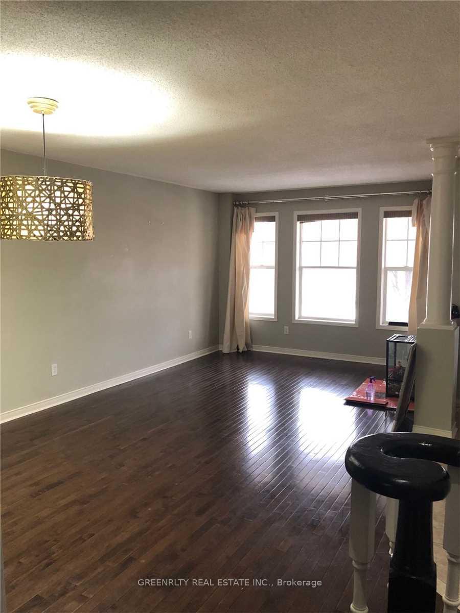 Photo 5 of 5539 Lawrence Avenue E, Scarborough, Centennial Scarborough — HOMEH