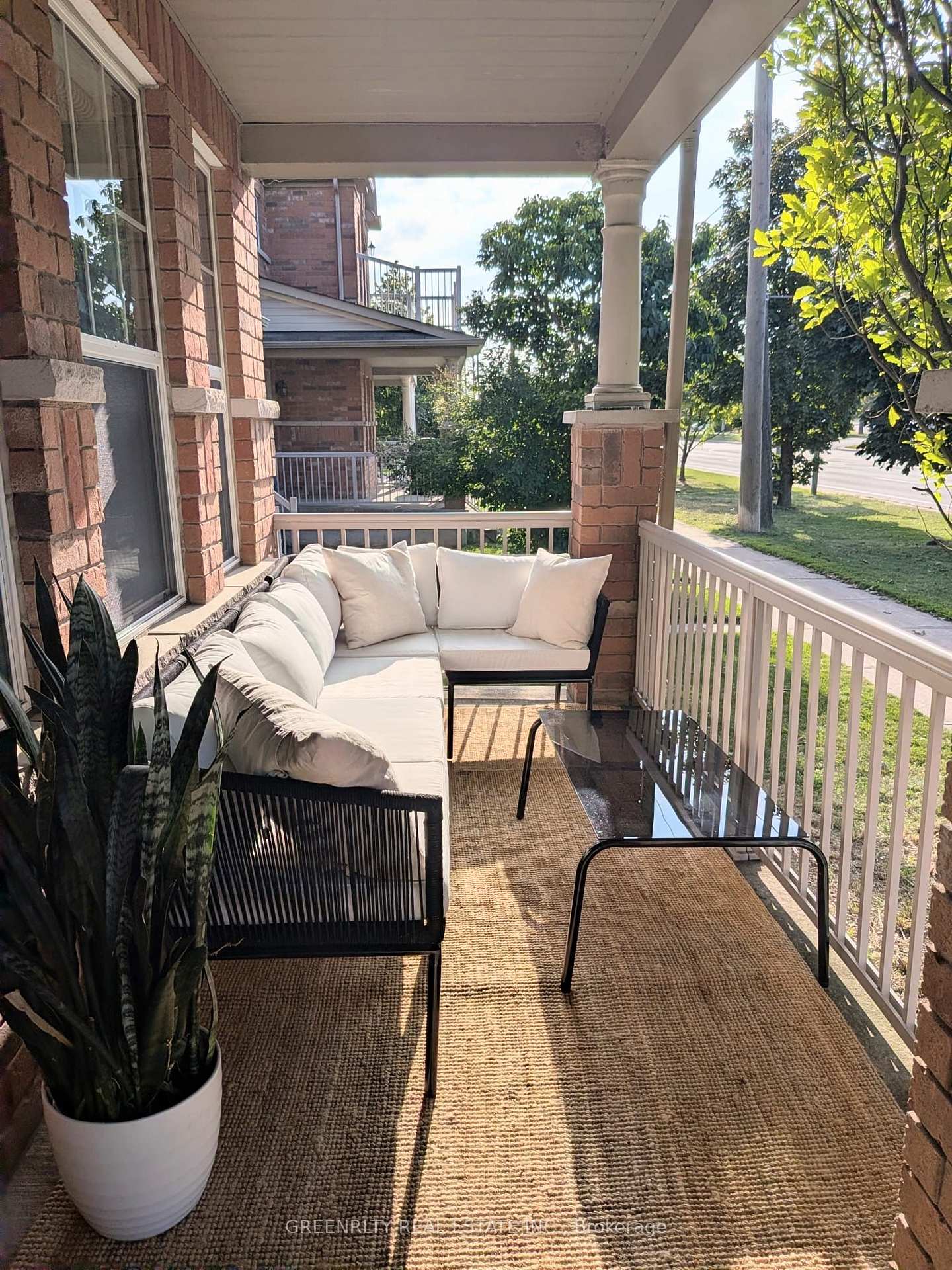 Photo 3 of 5539 Lawrence Avenue E, Scarborough, Centennial Scarborough — HOMEH