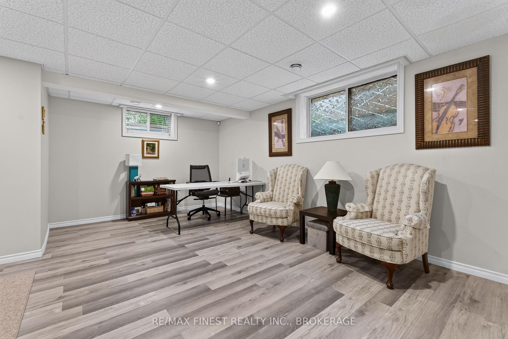Photo 27 of 800 Augusta Drive, Kingston, City Northwest — HOMEH
