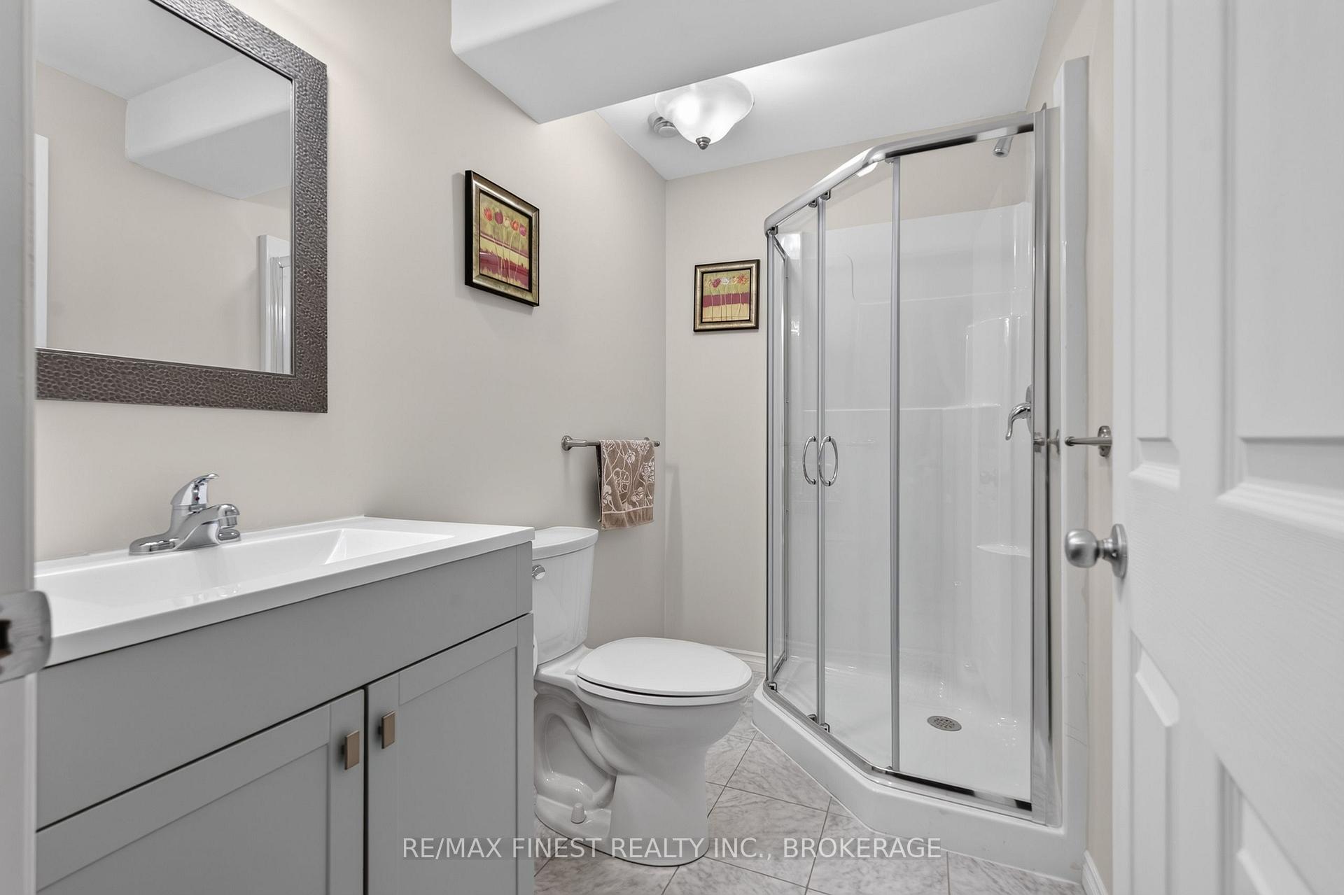 Photo 33 of 800 Augusta Drive, Kingston, City Northwest — HOMEH