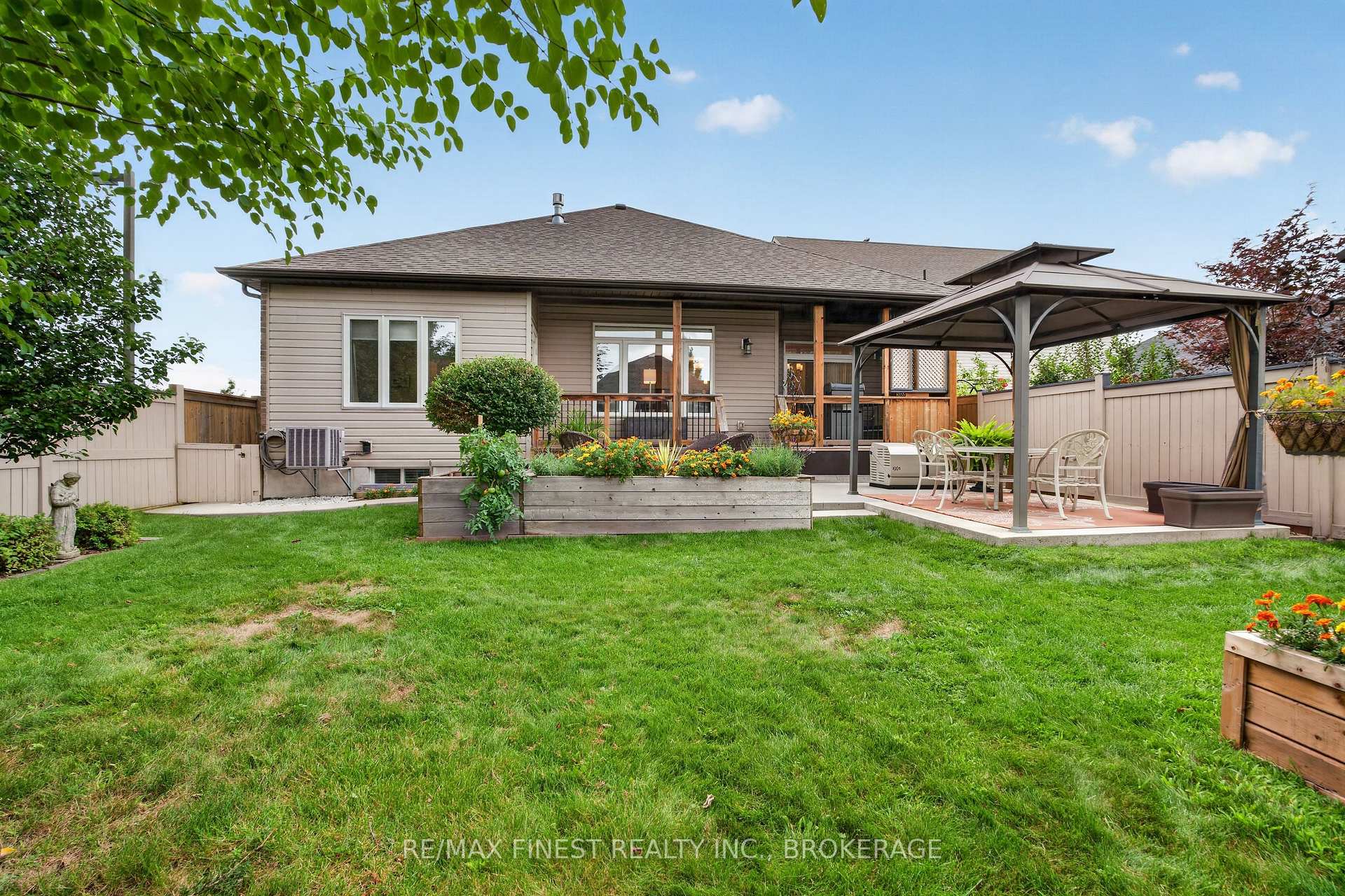 Photo 40 of 800 Augusta Drive, Kingston, City Northwest — HOMEH