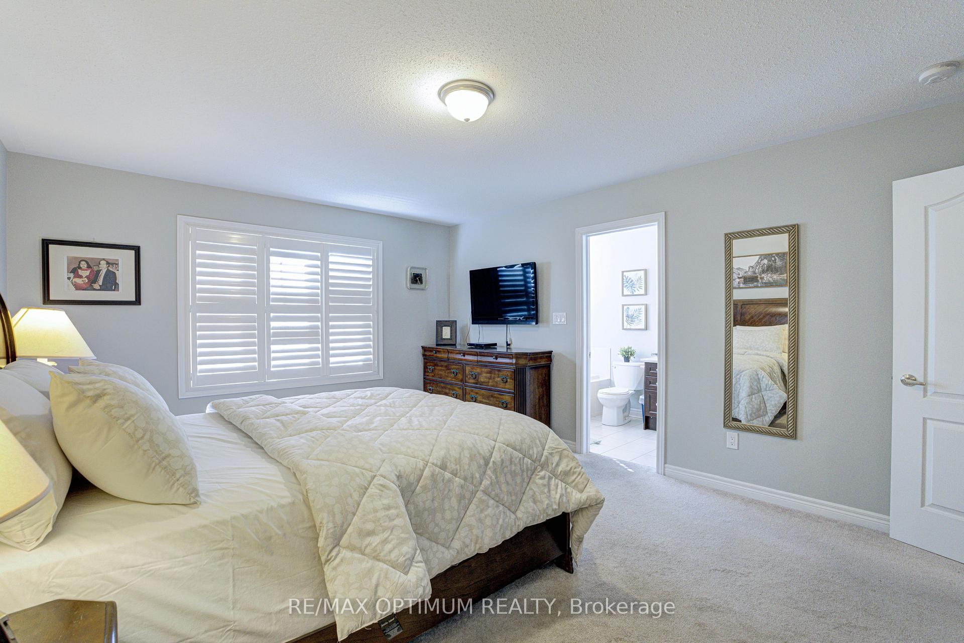 Photo 23 of 162 Sky Harbour Drive, Brampton, Bram West — HOMEH