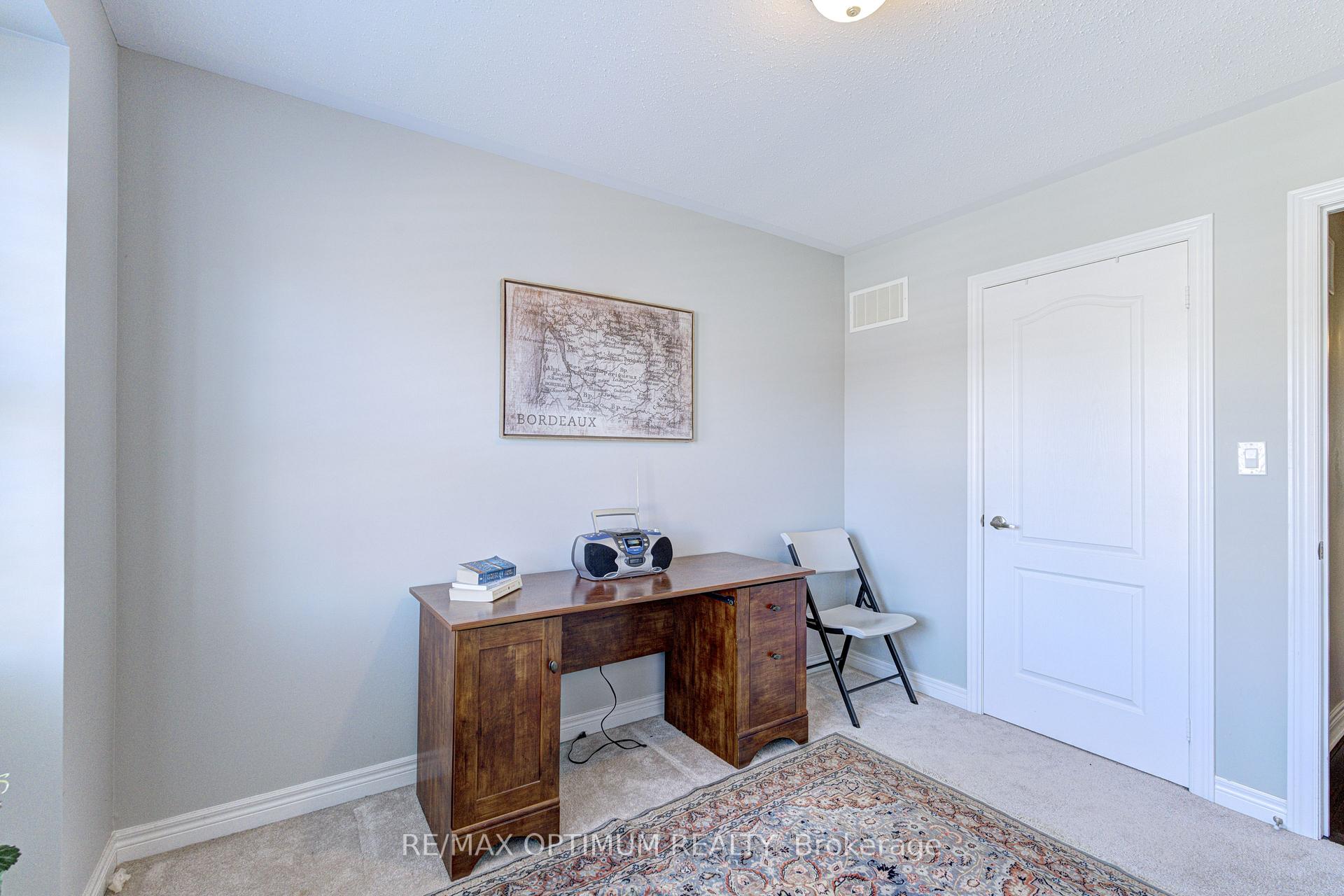 Photo 29 of 162 Sky Harbour Drive, Brampton, Bram West — HOMEH