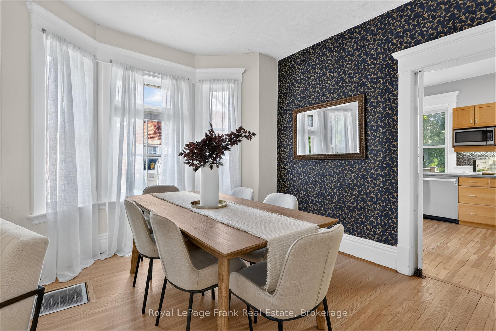 Photo 13 of 121 Romaine Street, Peterborough, Town Ward 3 — HOMEH