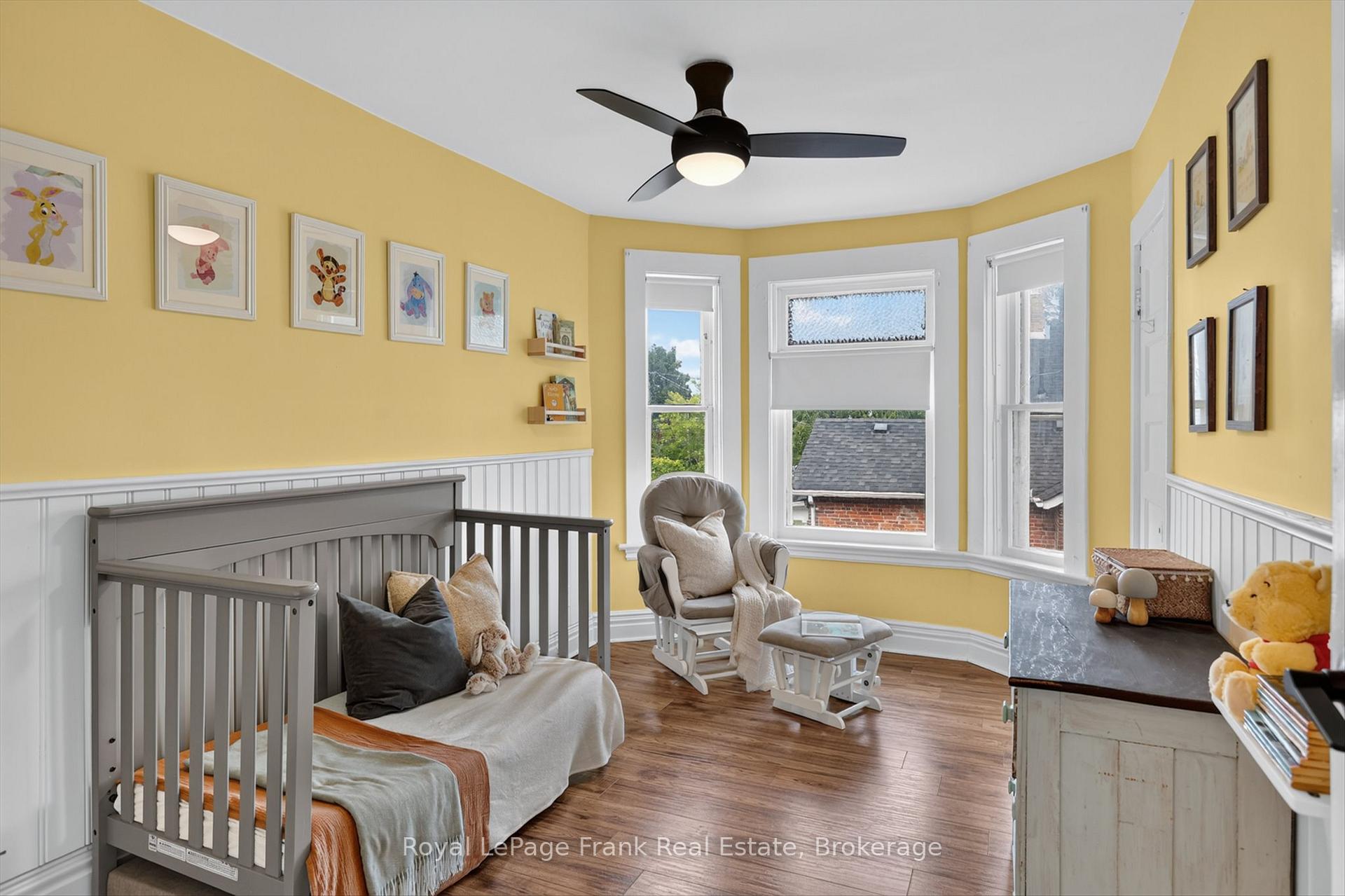 Photo 32 of 121 Romaine Street, Peterborough, Town Ward 3 — HOMEH