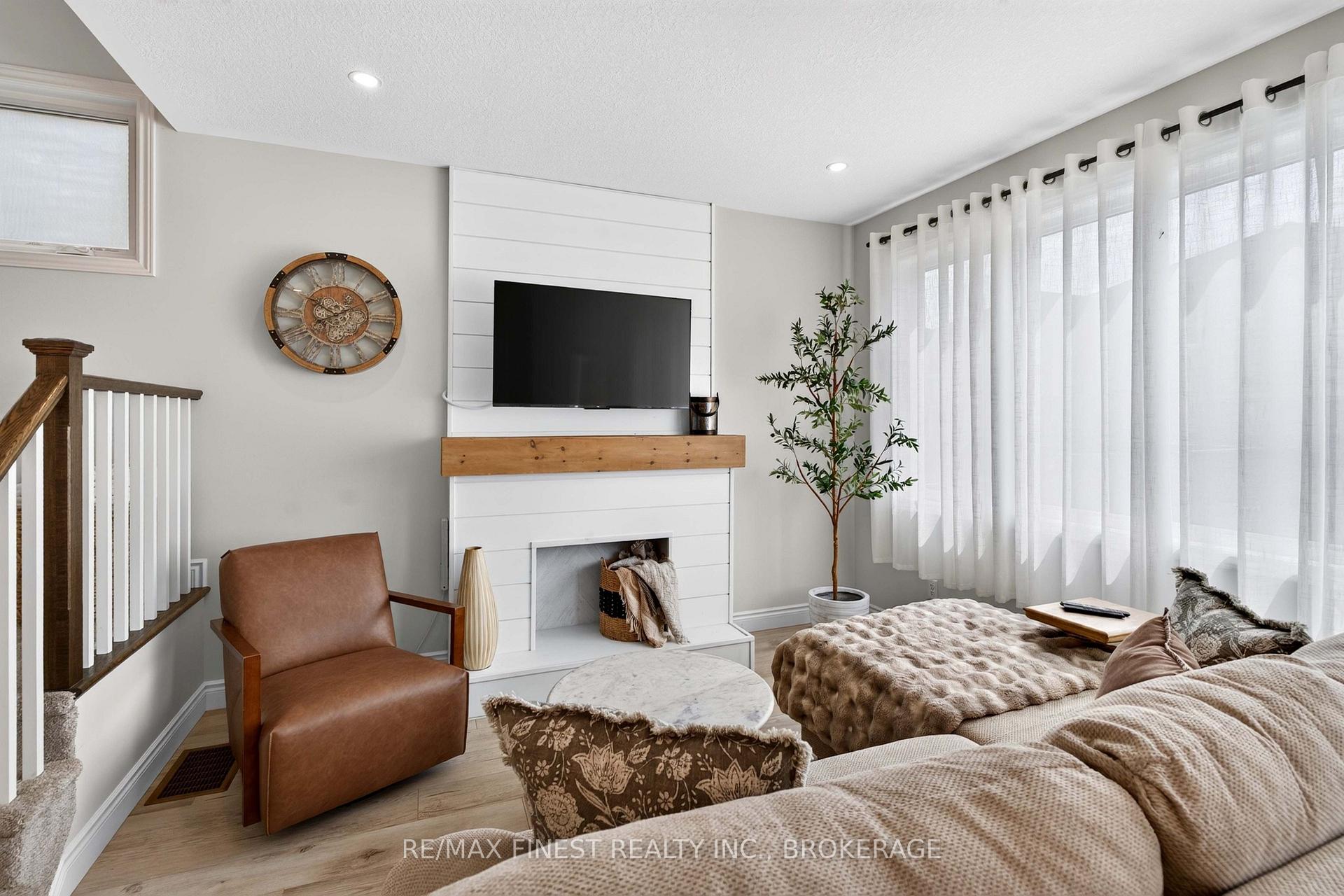 Photo 20 of 524 Beth Crescent, Kingston, City Northwest — HOMEH
