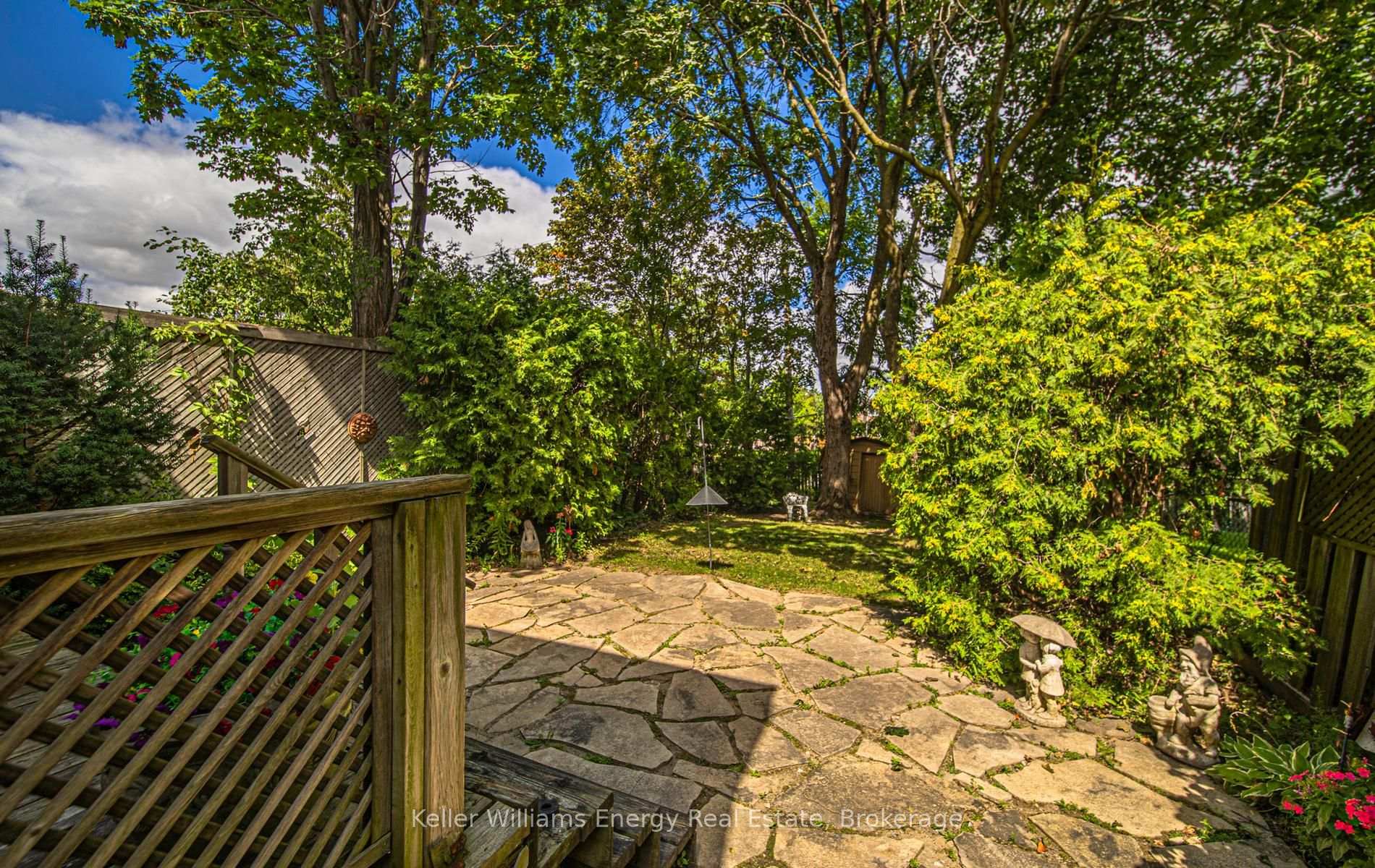 Photo 5 of 46 Croach Crescent, Scarborough, Agincourt North — HOMEH