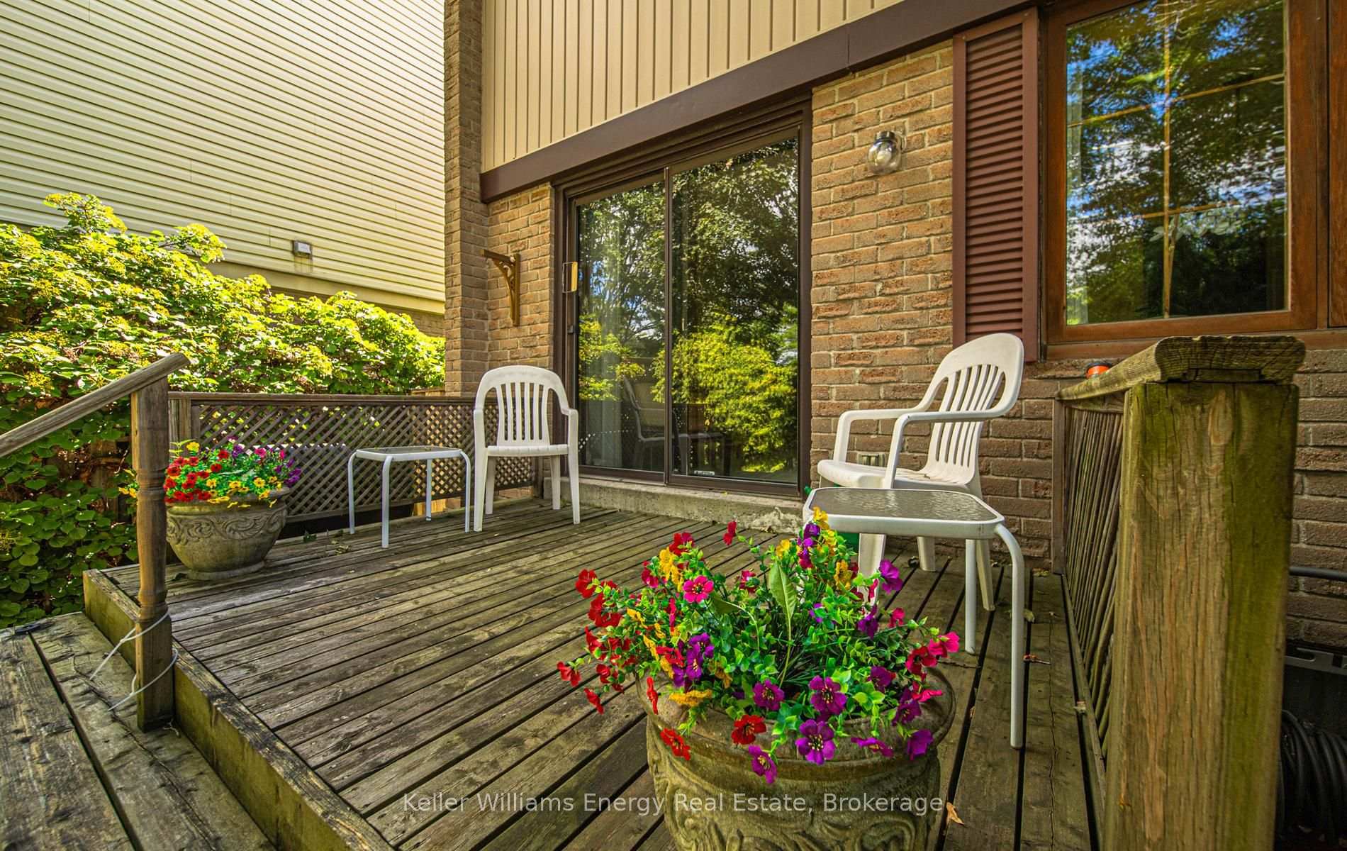 Photo 10 of 46 Croach Crescent, Scarborough, Agincourt North — HOMEH