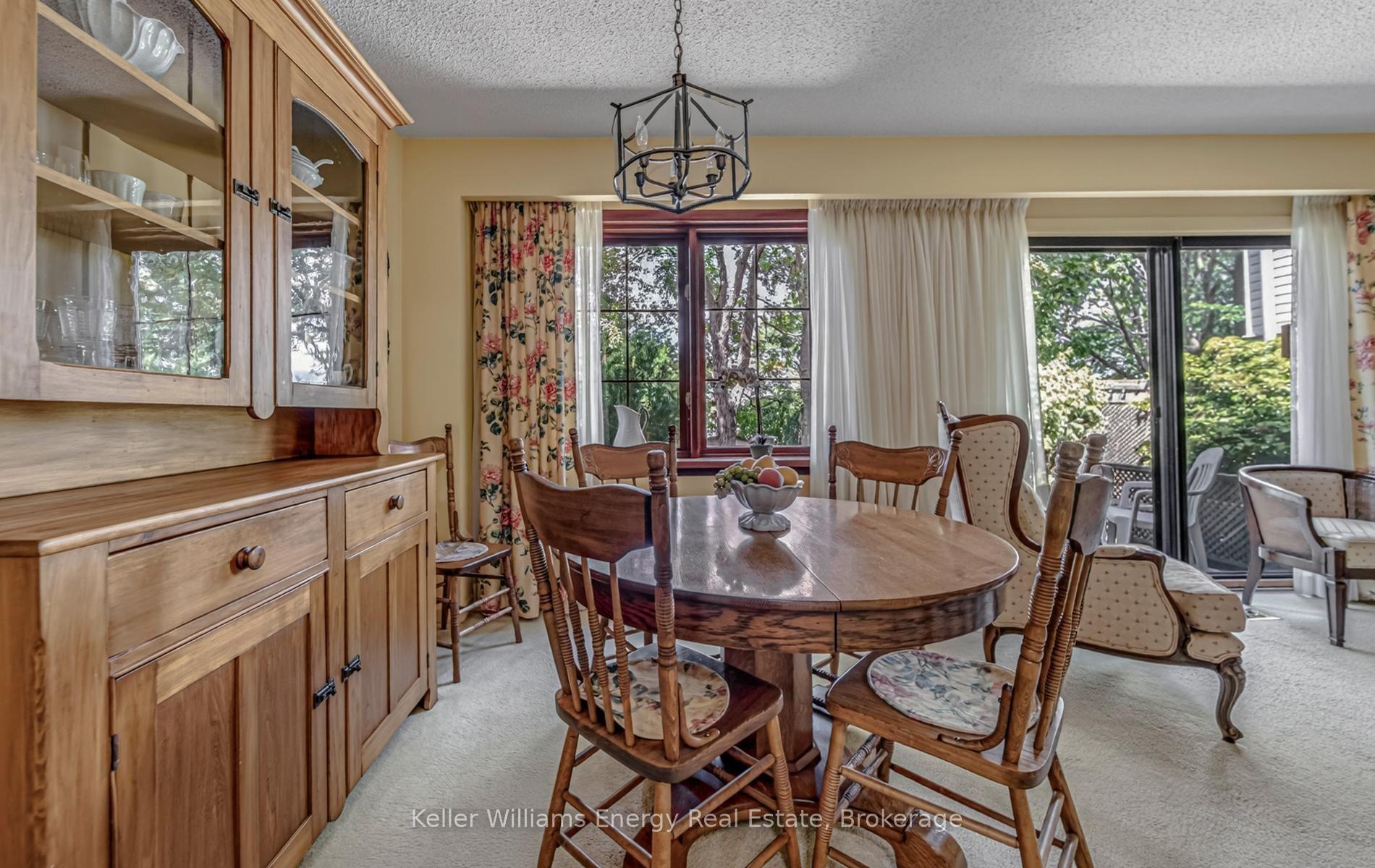 Photo 22 of 46 Croach Crescent, Scarborough, Agincourt North — HOMEH