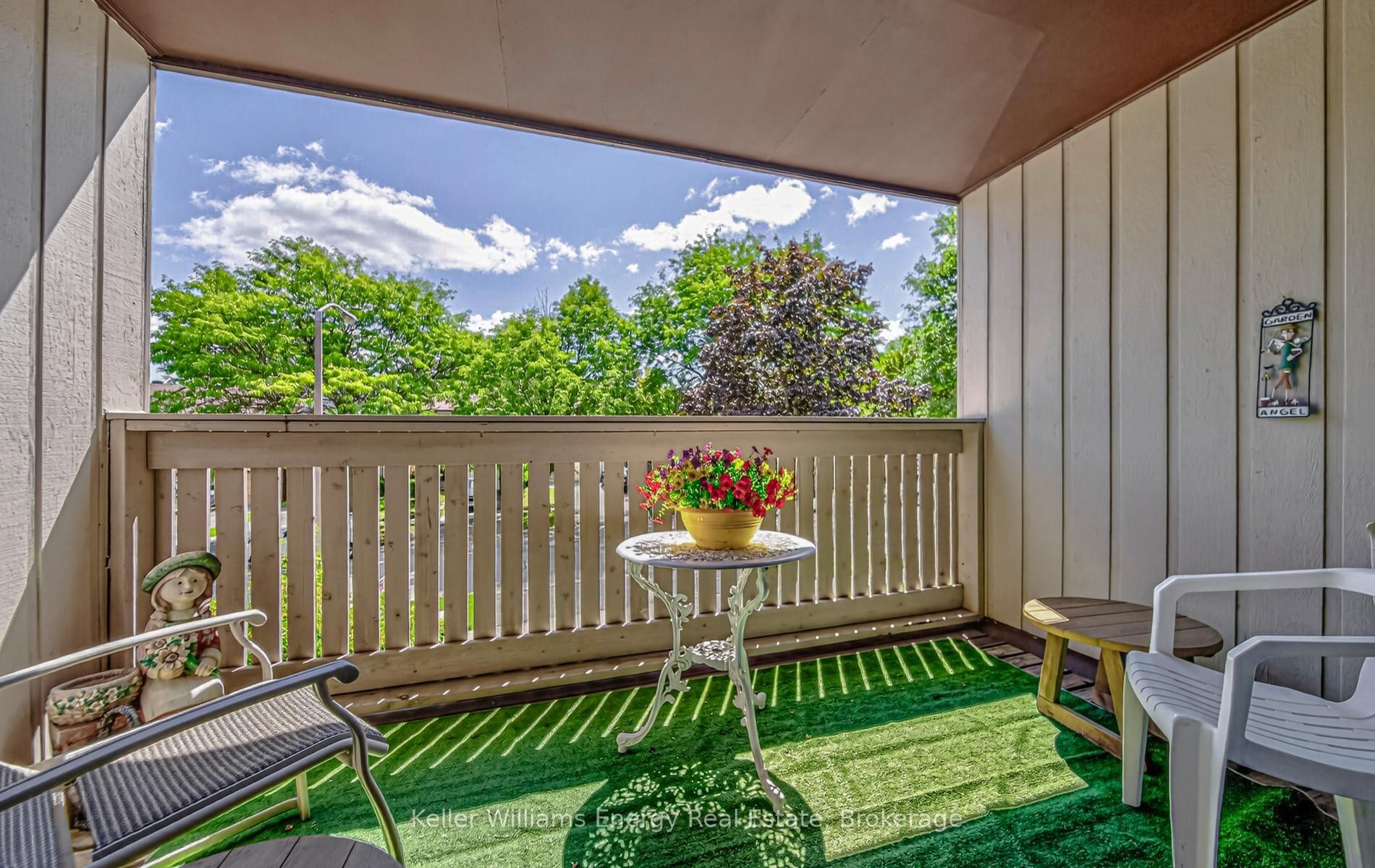 Photo 38 of 46 Croach Crescent, Scarborough, Agincourt North — HOMEH