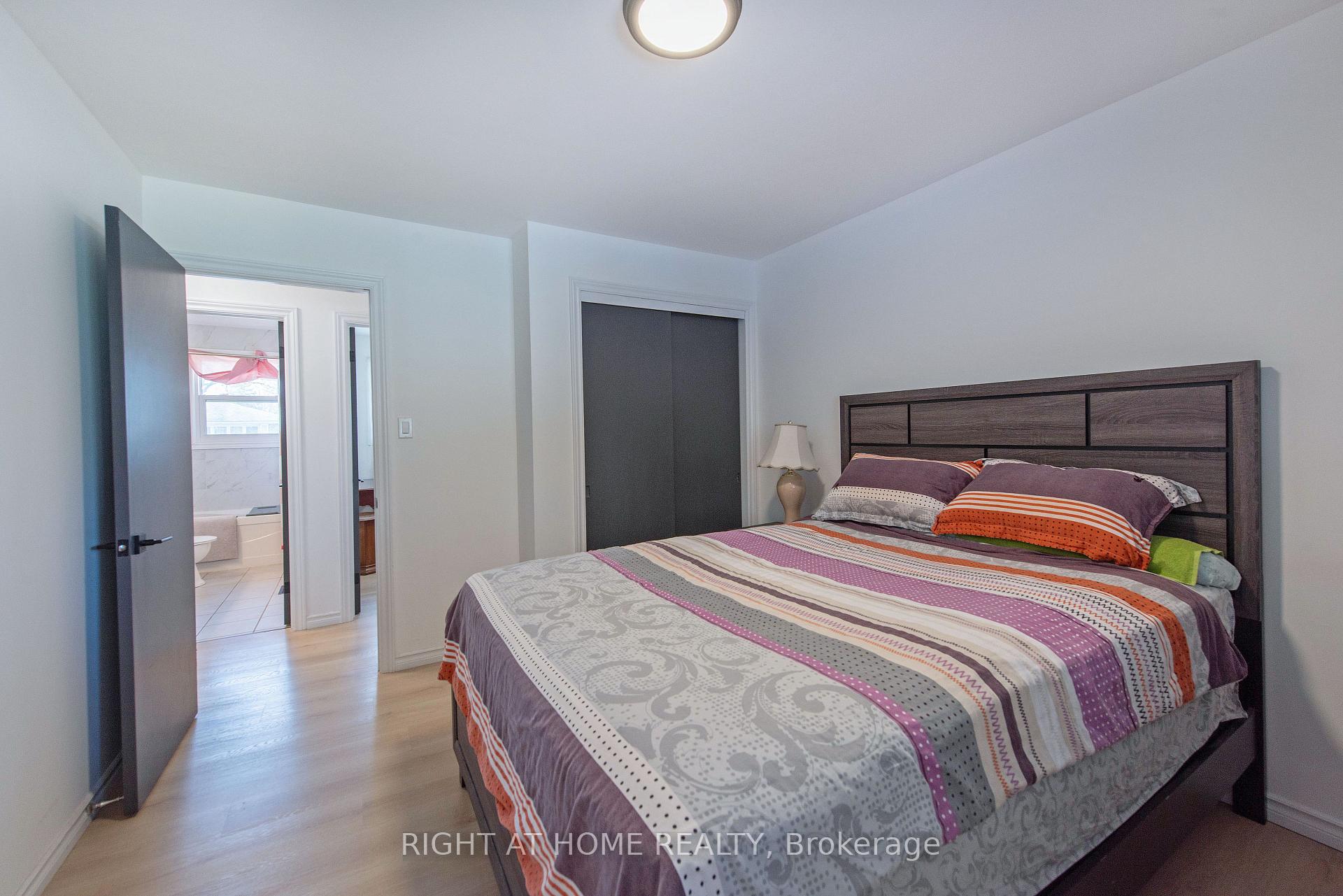 Photo 17 of 69 Alayne Crescent, London, South X — HOMEH