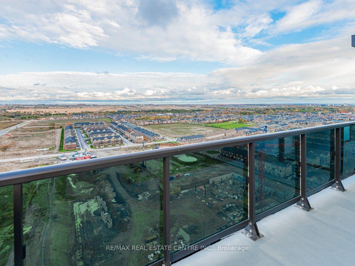 Photo 15 of Unit 2313, 2550 Simcoe Street, Oshawa, Windfields — HOMEH