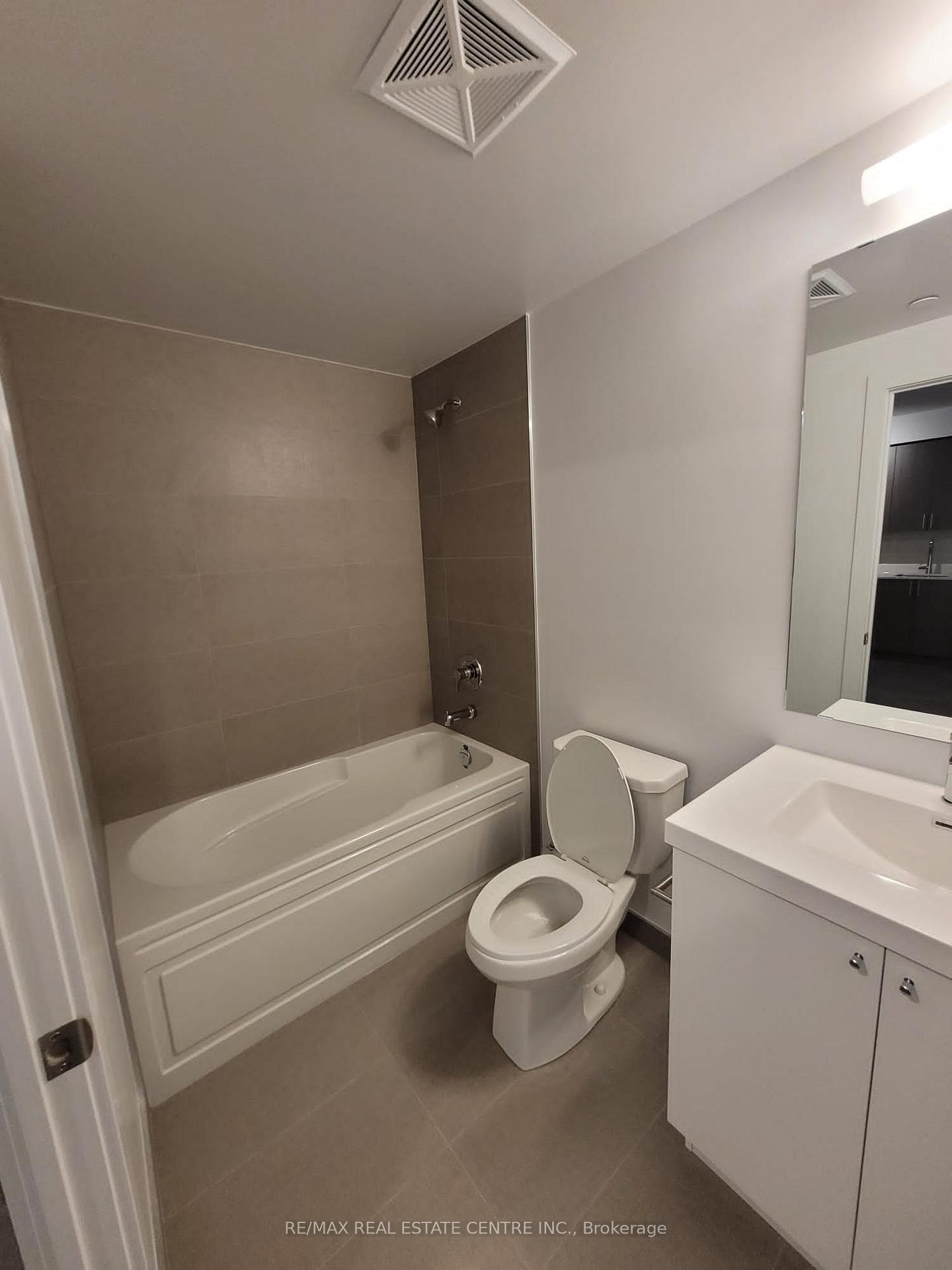 Photo 17 of Unit 2313, 2550 Simcoe Street, Oshawa, Windfields — HOMEH