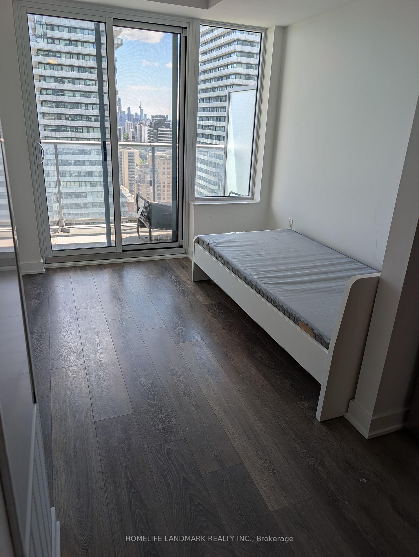 Photo 3 of Unit 2707, 195 Redpath Avenue, Toronto, Mount Pleasant West — HOMEH