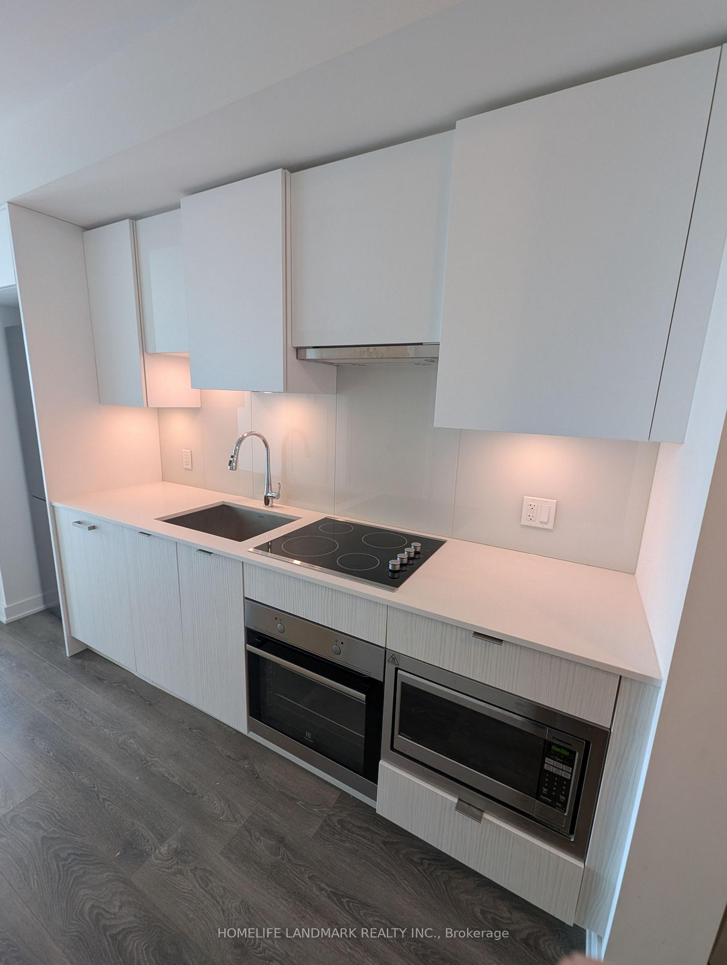 Photo 6 of Unit 2707, 195 Redpath Avenue, Toronto, Mount Pleasant West — HOMEH