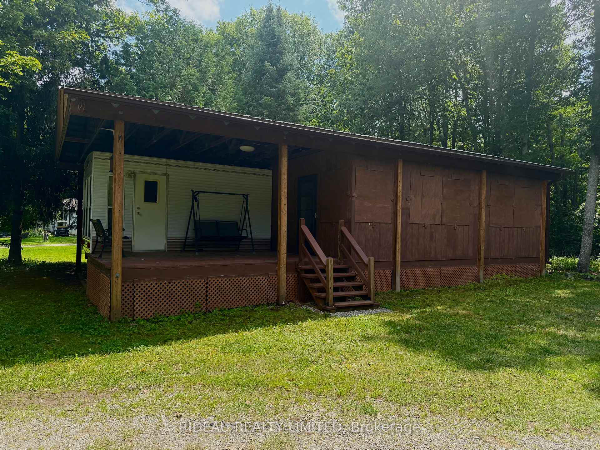 Photo 1 of Unit Unit 13, 4350 R43 Road, Rideau Lakes, Rideau Lakes (South Burgess) Twp — HOMEH