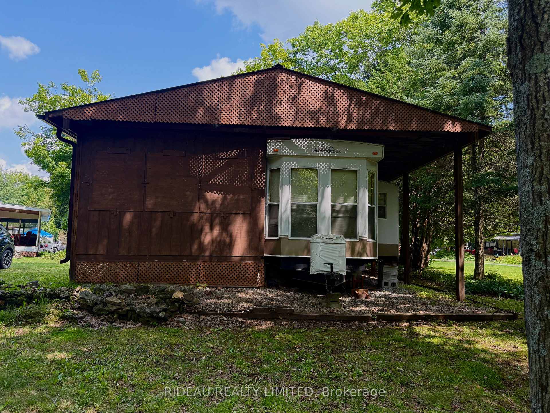 Photo 13 of Unit Unit 13, 4350 R43 Road, Rideau Lakes, Rideau Lakes (South Burgess) Twp — HOMEH