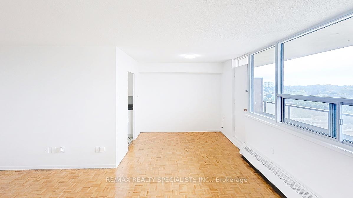 Photo 5 of Unit 1201, 180 Markham Road, Scarborough, Scarborough Village — HOMEH