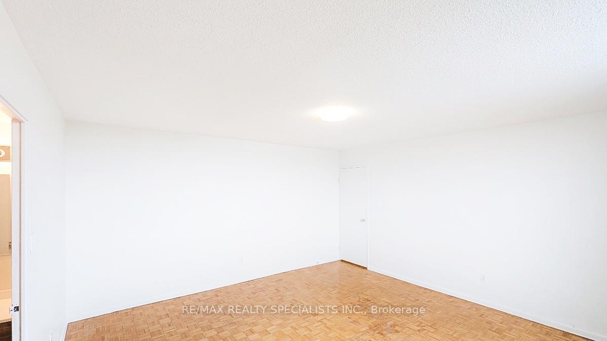 Photo 11 of Unit 1201, 180 Markham Road, Scarborough, Scarborough Village — HOMEH
