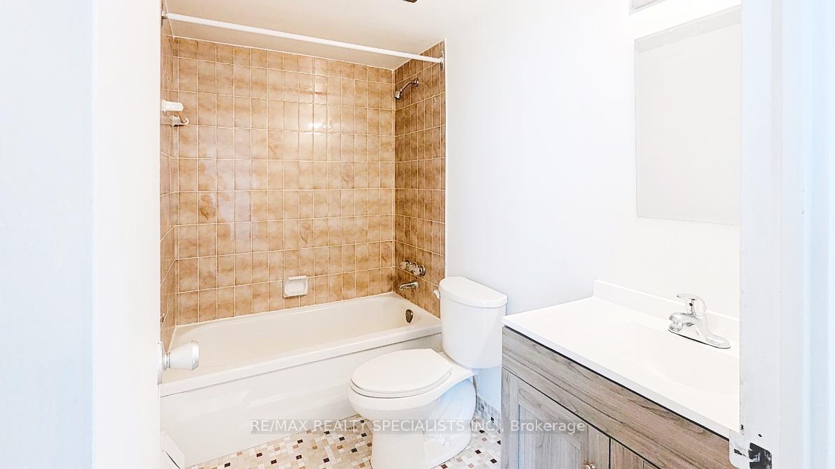 Photo 12 of Unit 1201, 180 Markham Road, Scarborough, Scarborough Village — HOMEH