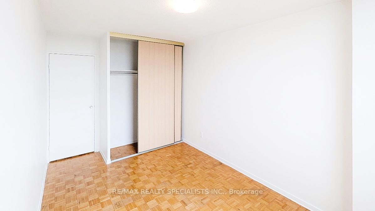 Photo 15 of Unit 1201, 180 Markham Road, Scarborough, Scarborough Village — HOMEH