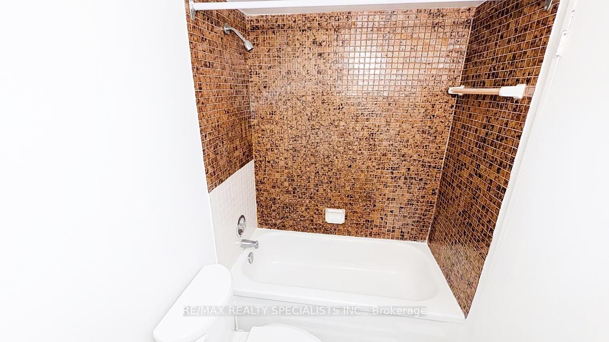 Photo 18 of Unit 1201, 180 Markham Road, Scarborough, Scarborough Village — HOMEH