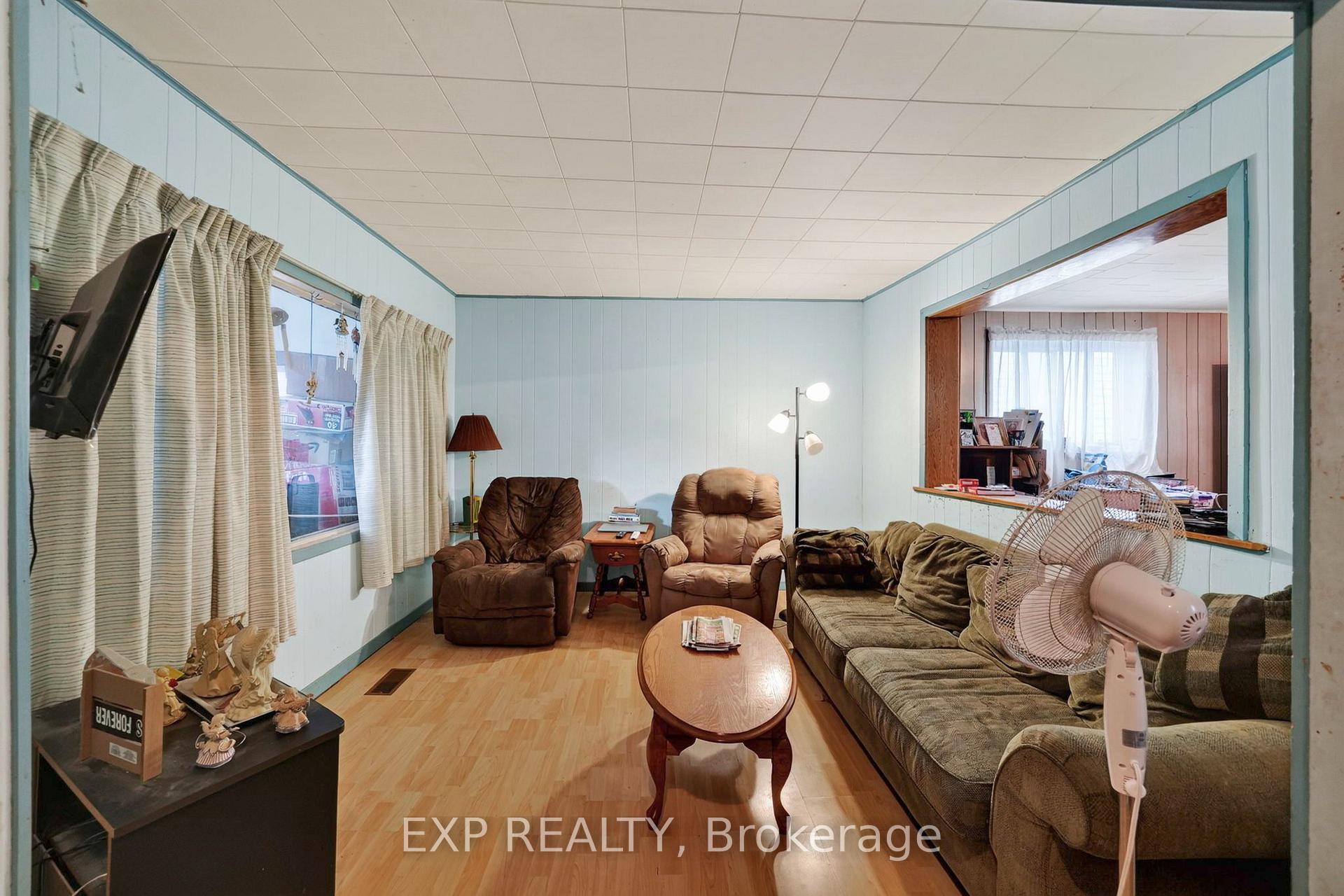 Photo 5 of 12 Millville Avenue, Cornwall, Cornwall — HOMEH