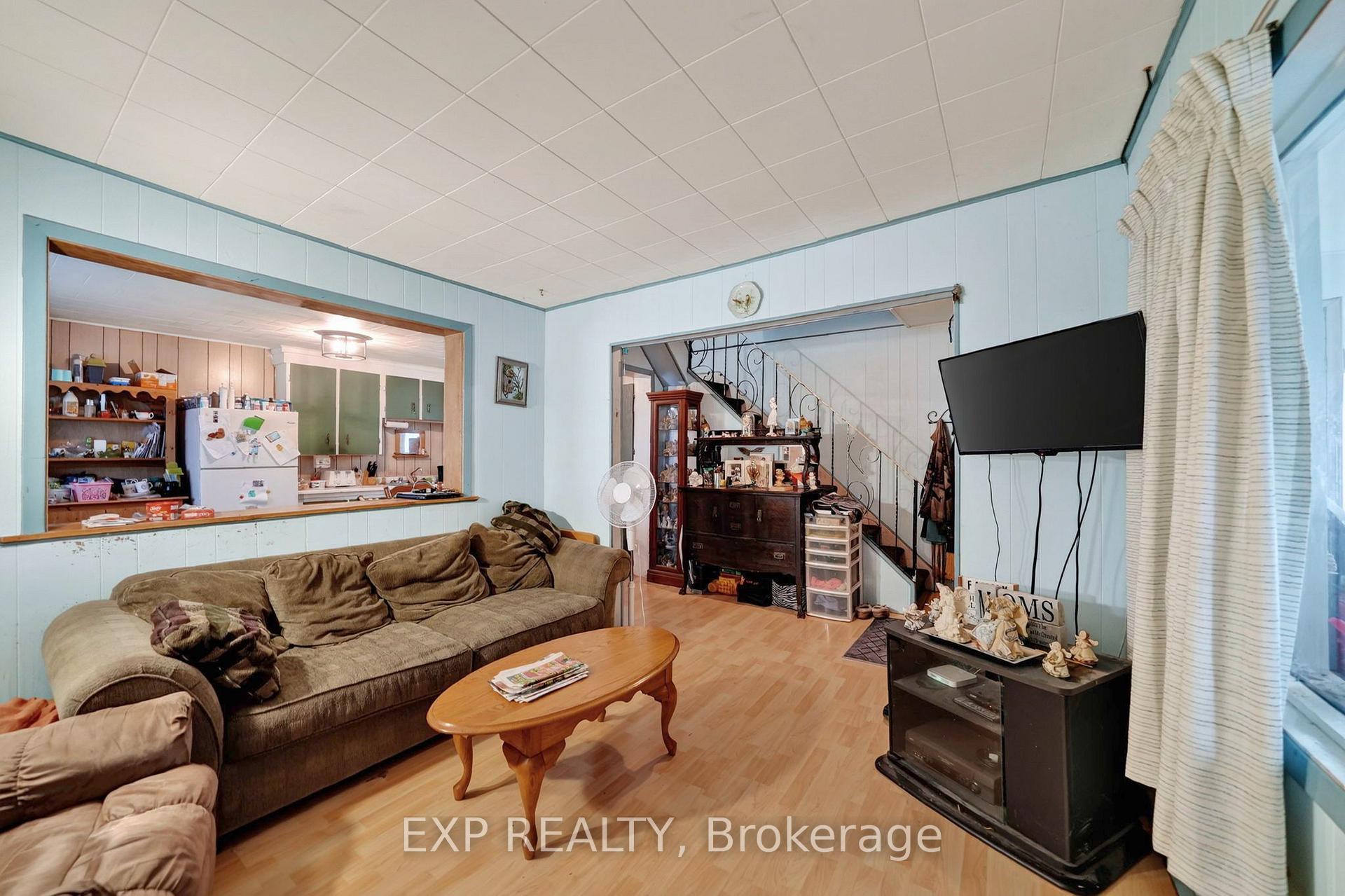 Photo 6 of 12 Millville Avenue, Cornwall, Cornwall — HOMEH