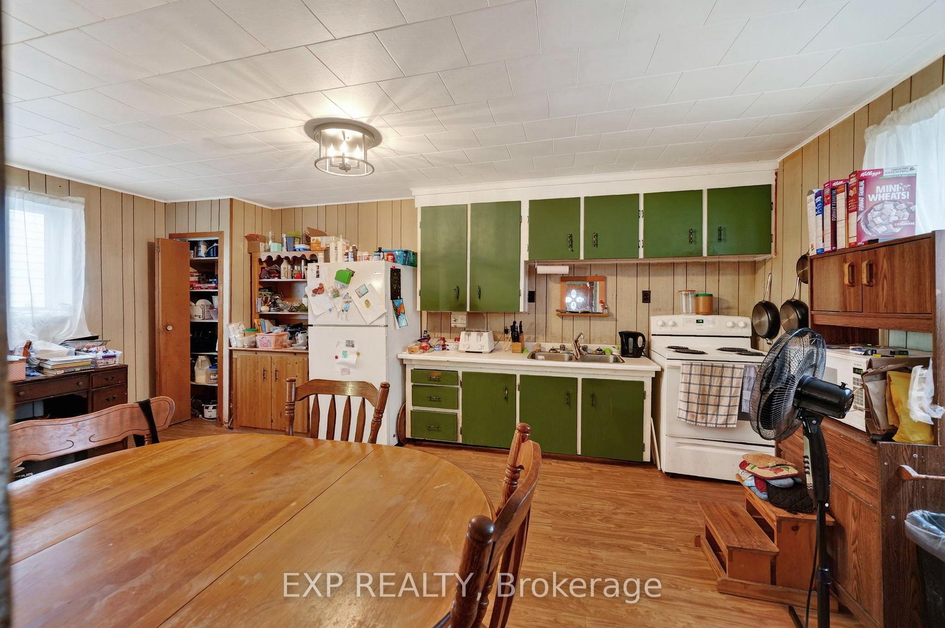 Photo 8 of 12 Millville Avenue, Cornwall, Cornwall — HOMEH