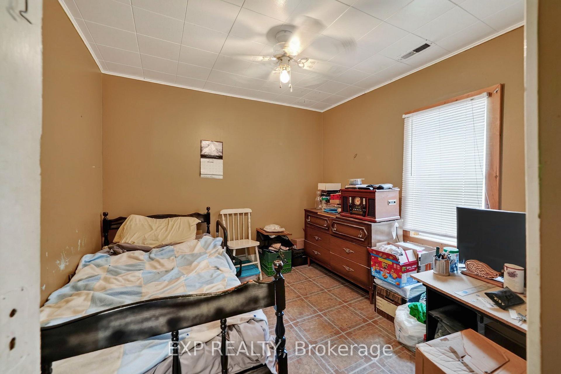 Photo 18 of 12 Millville Avenue, Cornwall, Cornwall — HOMEH
