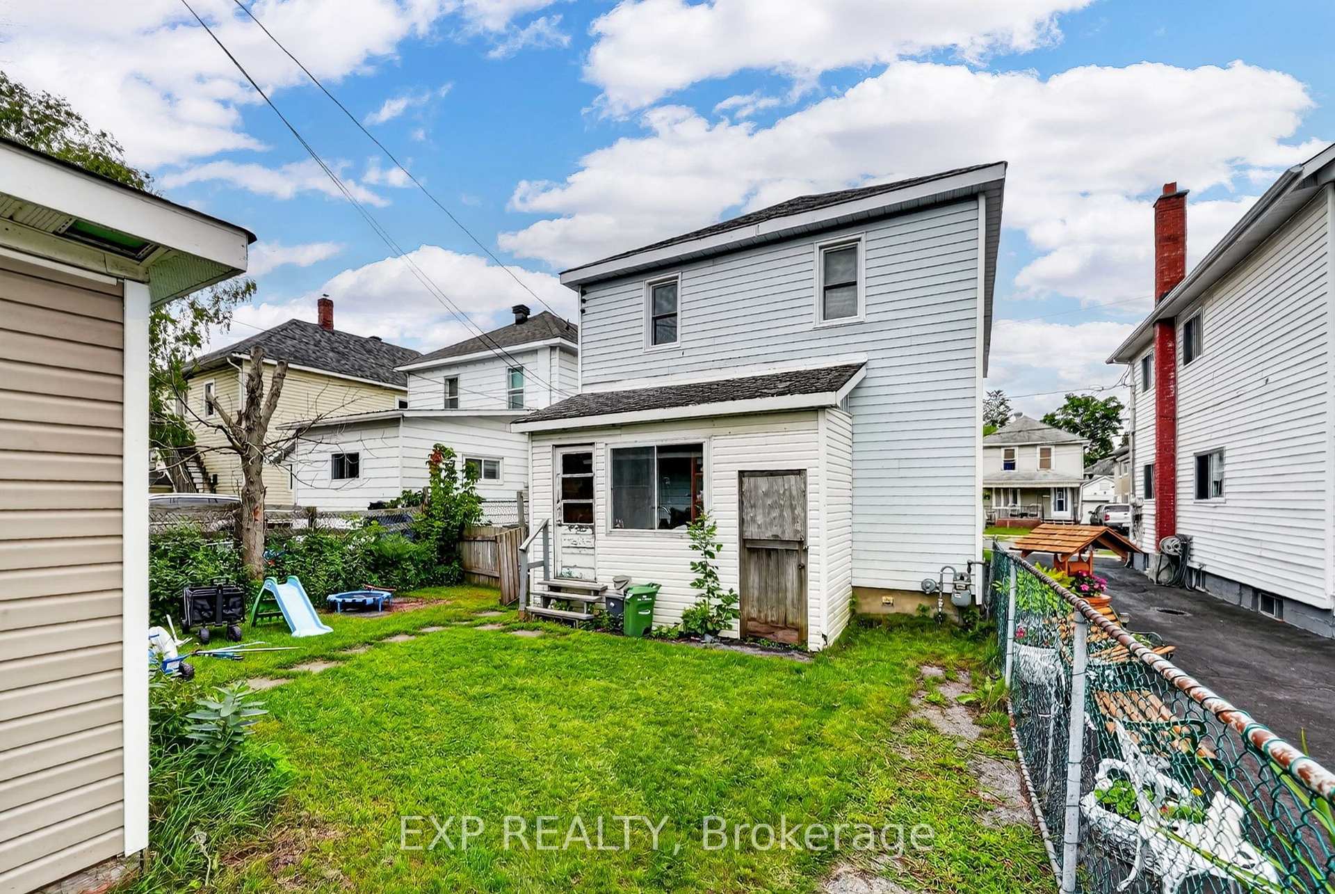 Photo 23 of 12 Millville Avenue, Cornwall, Cornwall — HOMEH