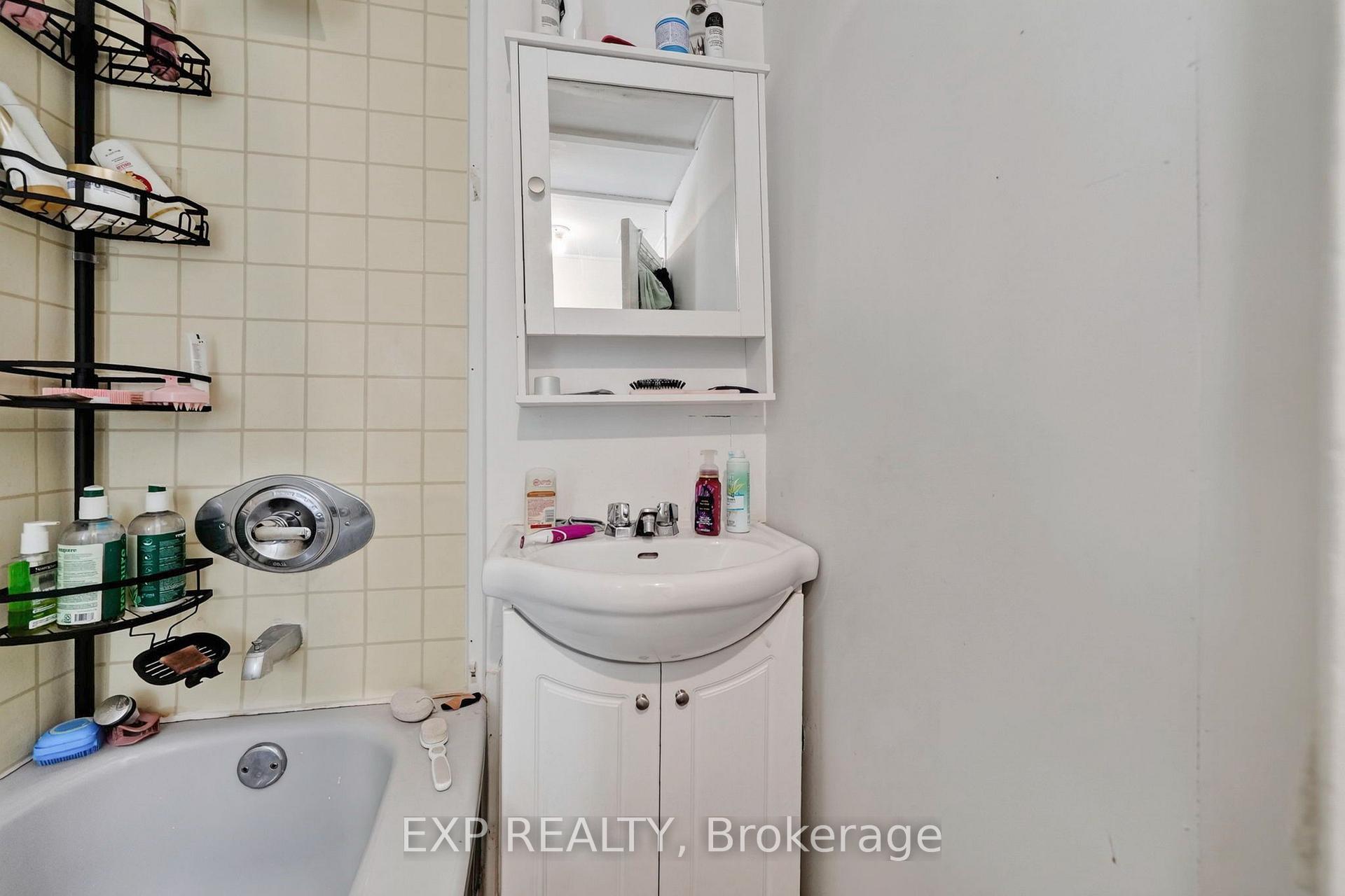 Photo 36 of 12 Millville Avenue, Cornwall, Cornwall — HOMEH