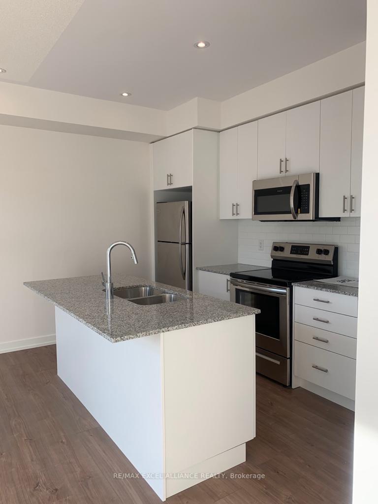 Photo 3 of Unit 7, 51 Florence Street, Toronto, Little Portugal — HOMEH