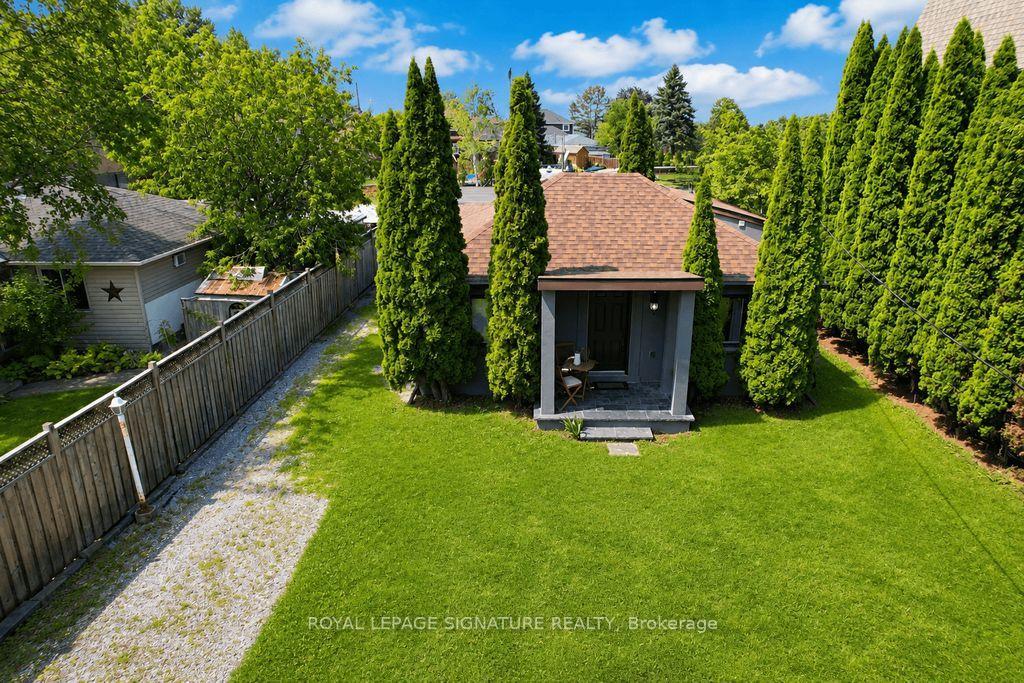 Photo of 606 Lake Drive S