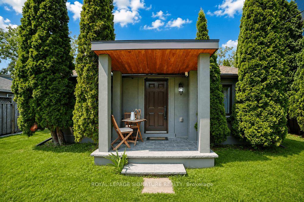Photo 3 of 606 Lake Drive S, Georgina, Keswick South — HOMEH