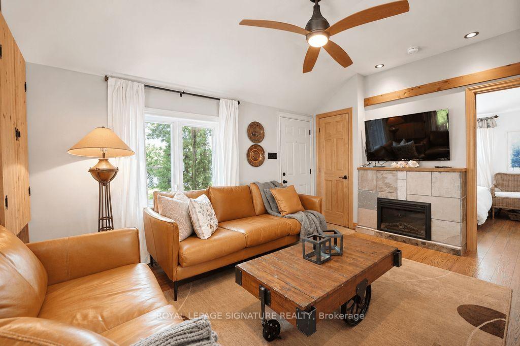Photo 5 of 606 Lake Drive S, Georgina, Keswick South — HOMEH