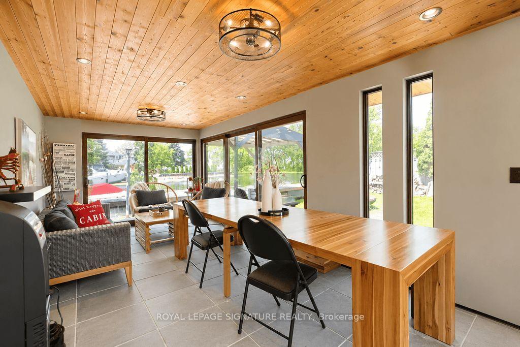 Photo 20 of 606 Lake Drive S, Georgina, Keswick South — HOMEH