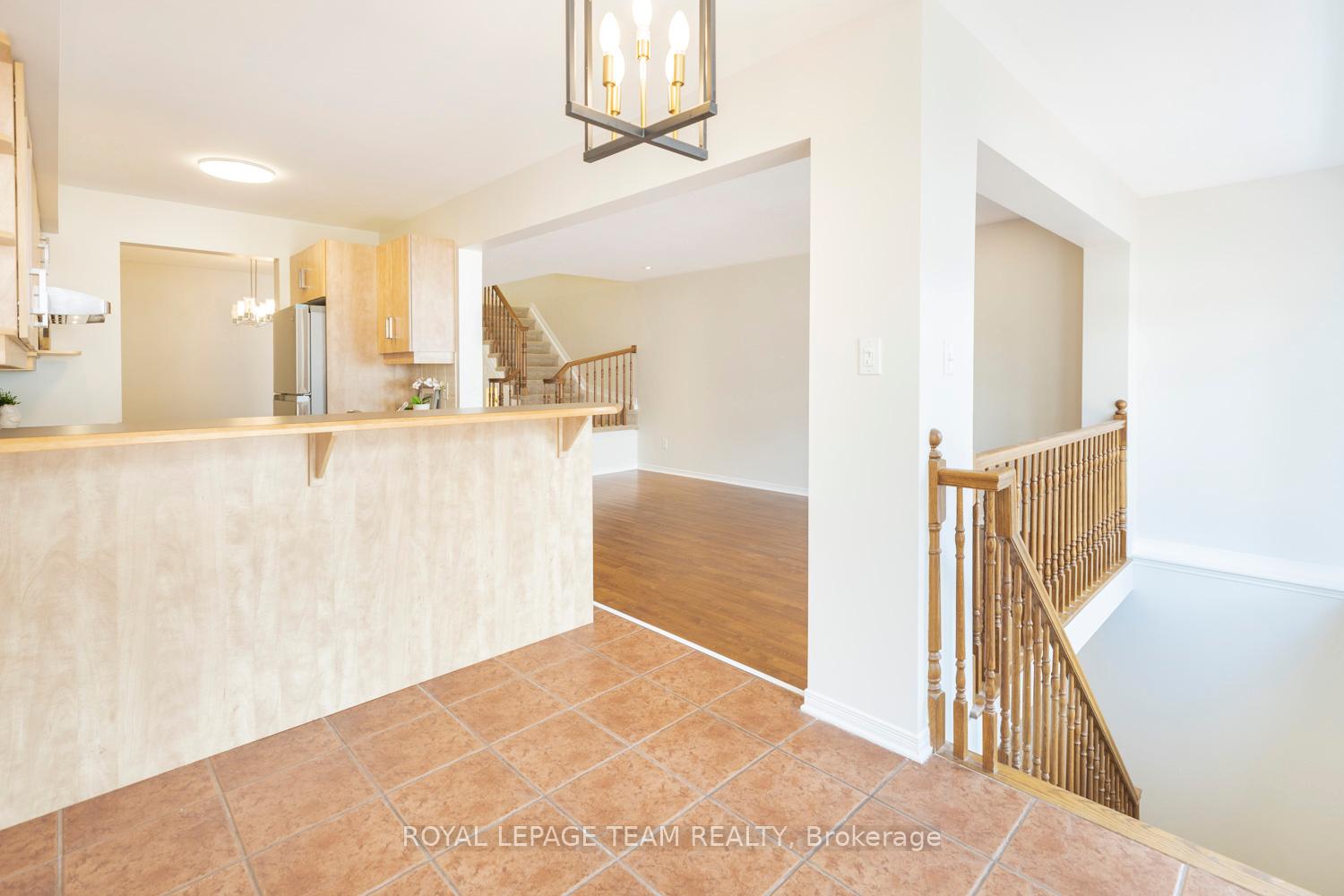 Photo 25 of 25 Kirkstone Private, Ottawa, Barrhaven - Stonebridge — HOMEH