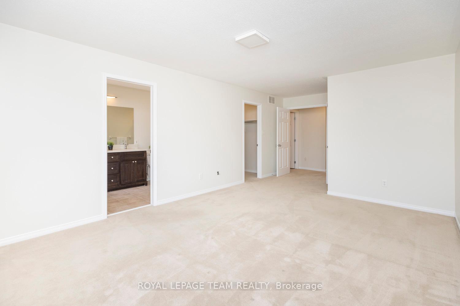 Photo 31 of 25 Kirkstone Private, Ottawa, Barrhaven - Stonebridge — HOMEH