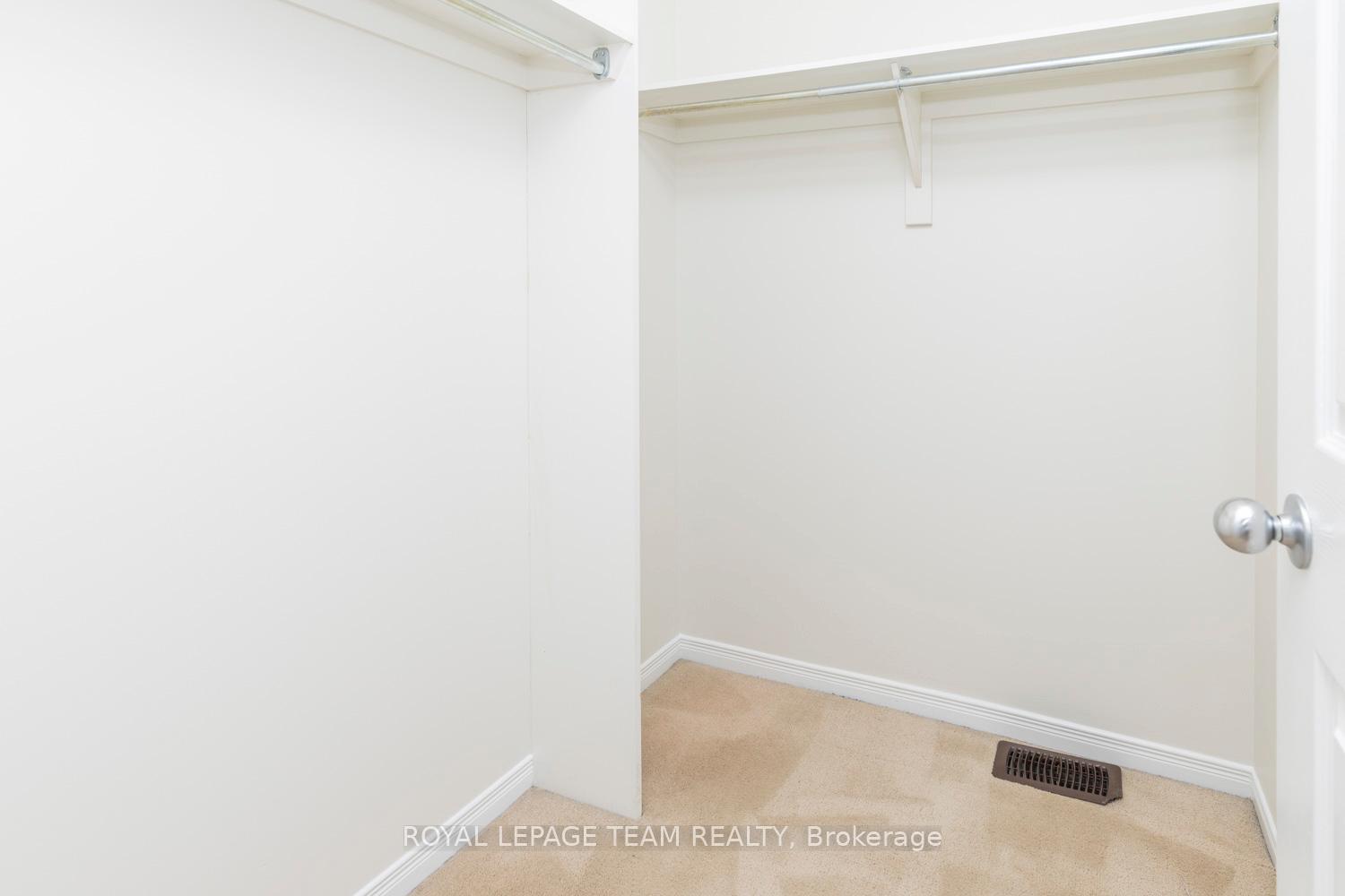 Photo 36 of 25 Kirkstone Private, Ottawa, Barrhaven - Stonebridge — HOMEH