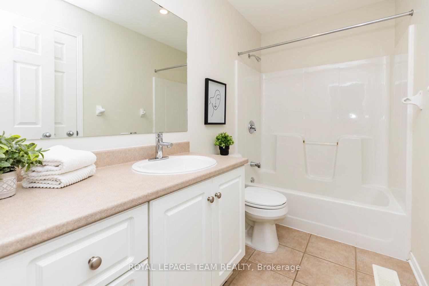 Photo 42 of 25 Kirkstone Private, Ottawa, Barrhaven - Stonebridge — HOMEH