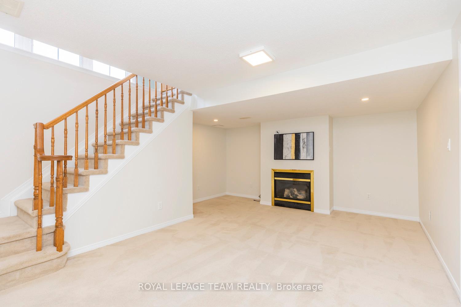 Photo 43 of 25 Kirkstone Private, Ottawa, Barrhaven - Stonebridge — HOMEH