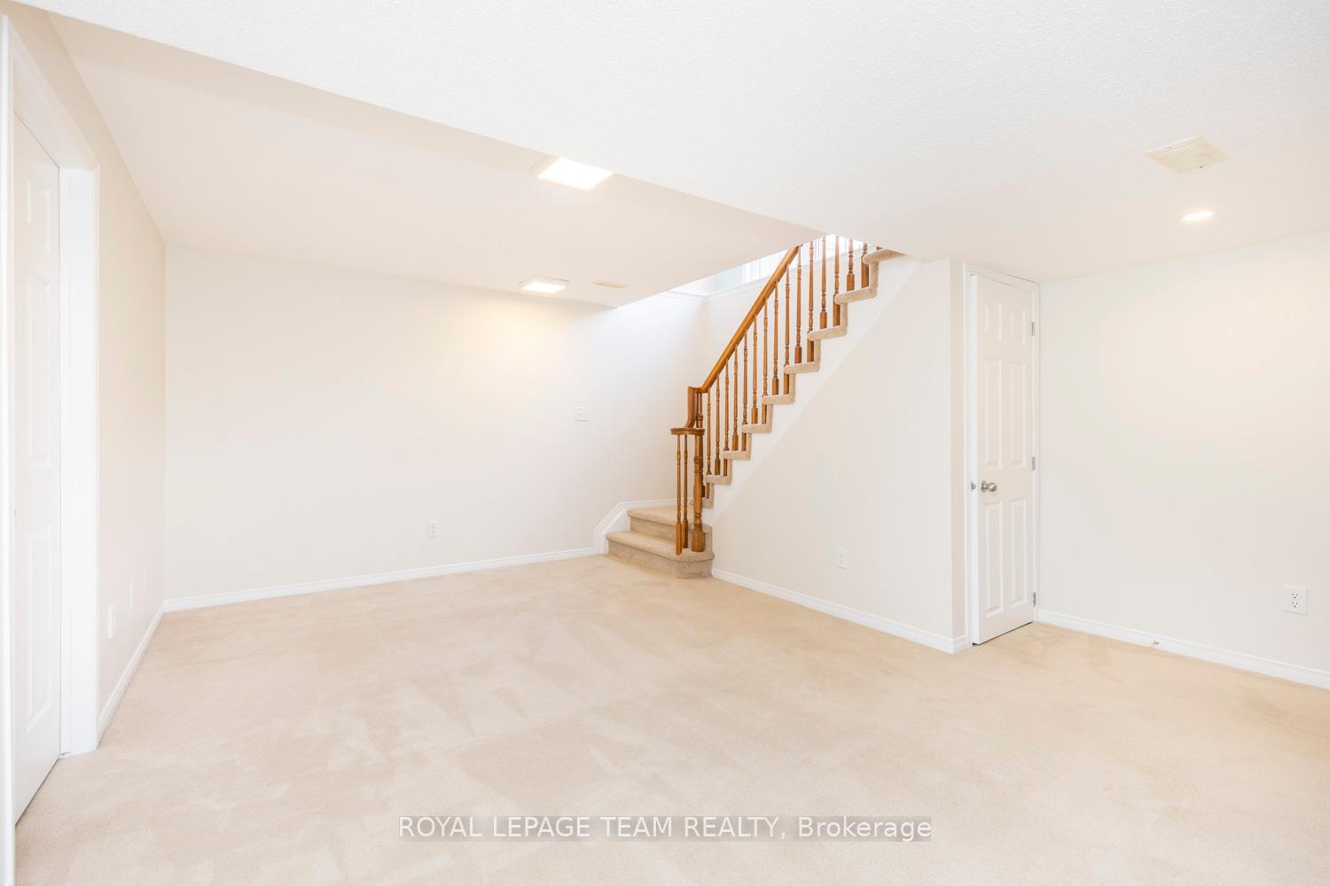 Photo 44 of 25 Kirkstone Private, Ottawa, Barrhaven - Stonebridge — HOMEH
